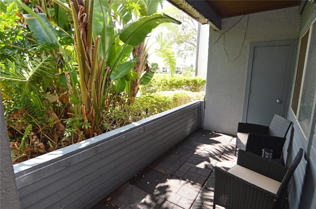 For Rent: $2,700 (2 beds, 2 baths, 1015 Square Feet)