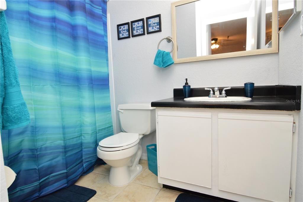 For Rent: $2,700 (2 beds, 2 baths, 1015 Square Feet)