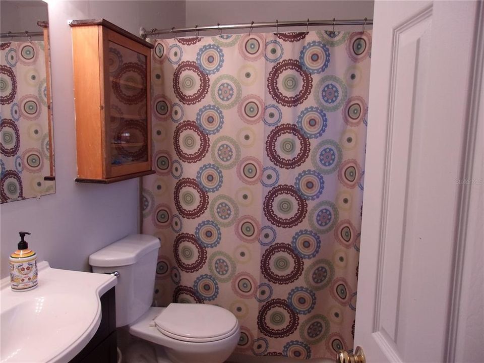 For Rent: $3,350 (2 beds, 2 baths, 1166 Square Feet)