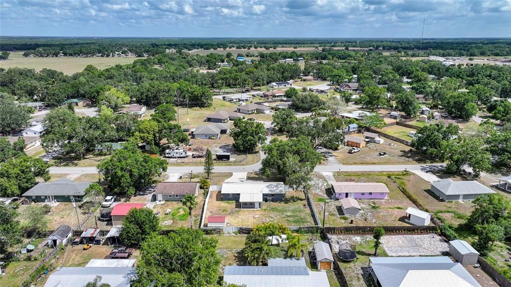 For Sale: $284,000 (4 beds, 2 baths, 1594 Square Feet)