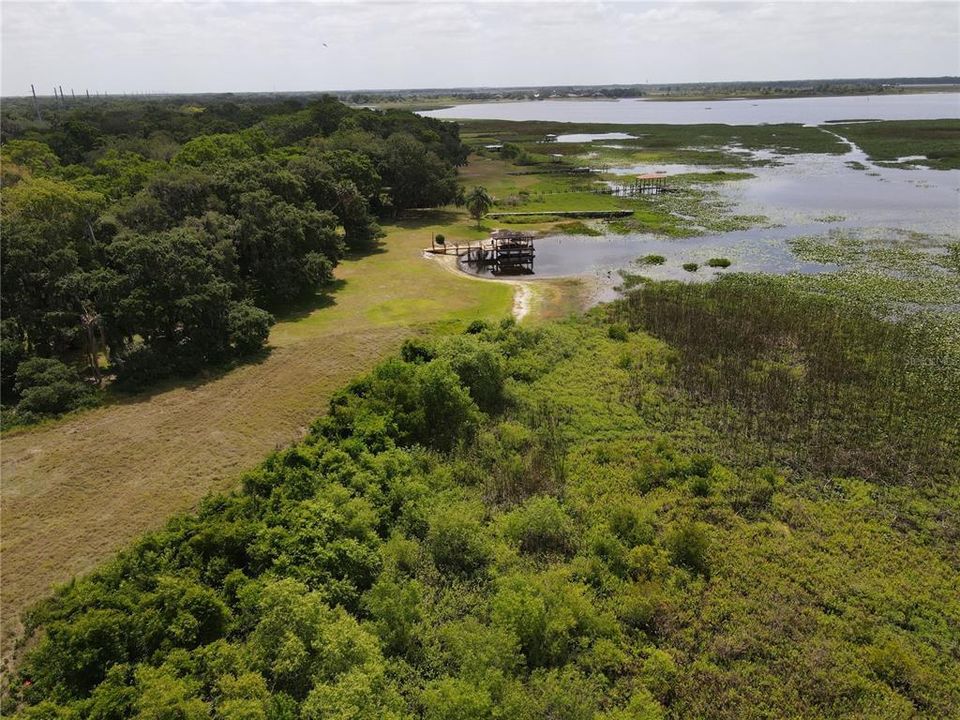 На продажу: $350,000 (0.56 acres)