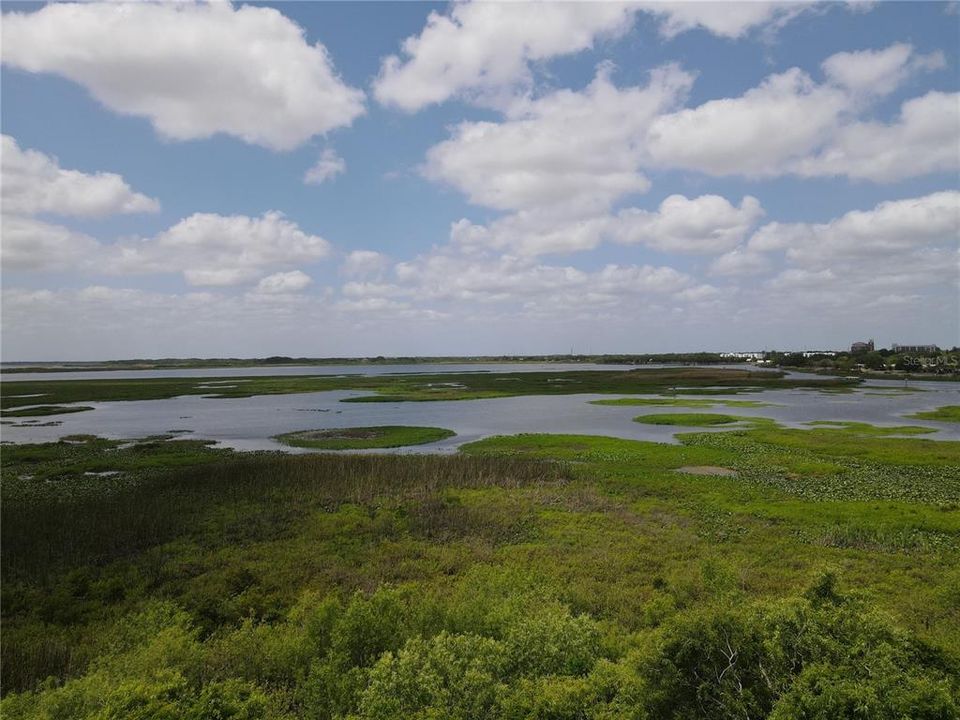 На продажу: $350,000 (0.56 acres)