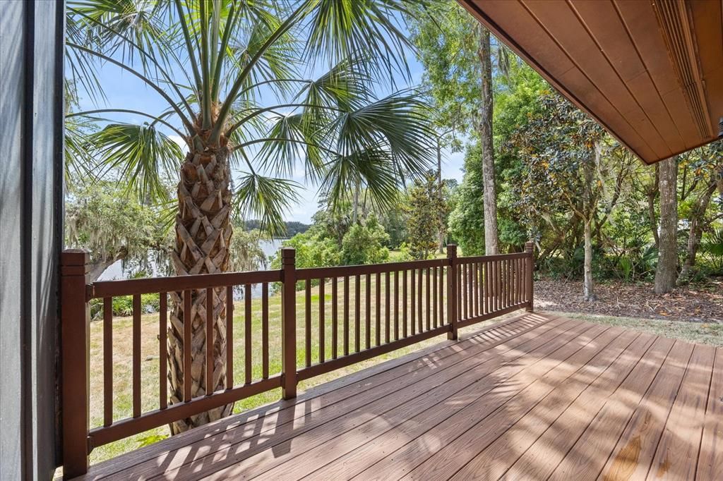 For Sale: $675,000 (3 beds, 3 baths, 1800 Square Feet)