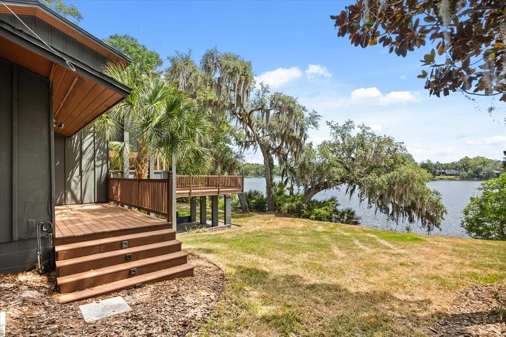 For Sale: $675,000 (3 beds, 3 baths, 1800 Square Feet)