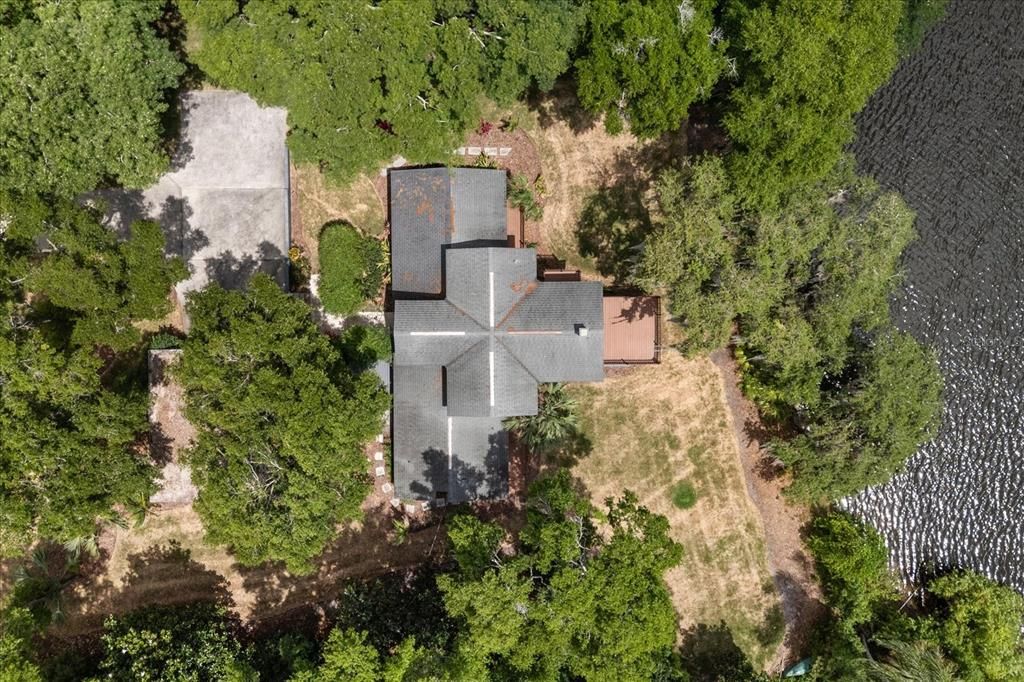 For Sale: $675,000 (3 beds, 3 baths, 1800 Square Feet)