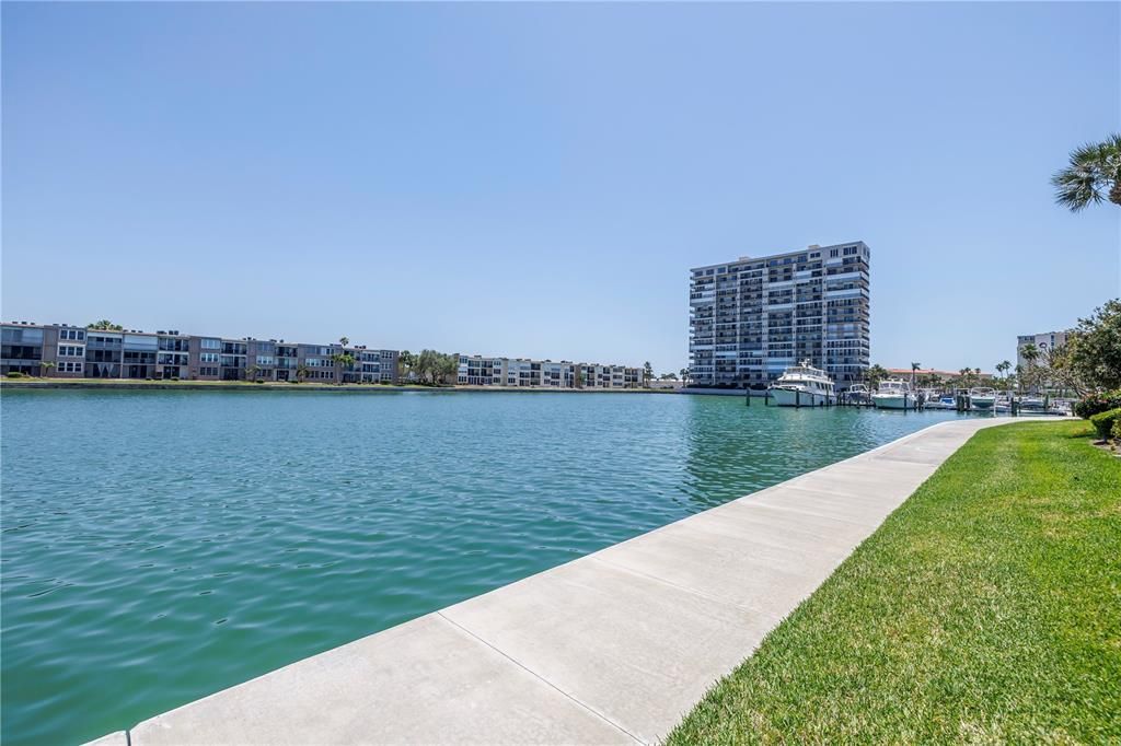 Activo con contrato: $155,000 (1 camas, 1 baños, 600 Pies cuadrados)