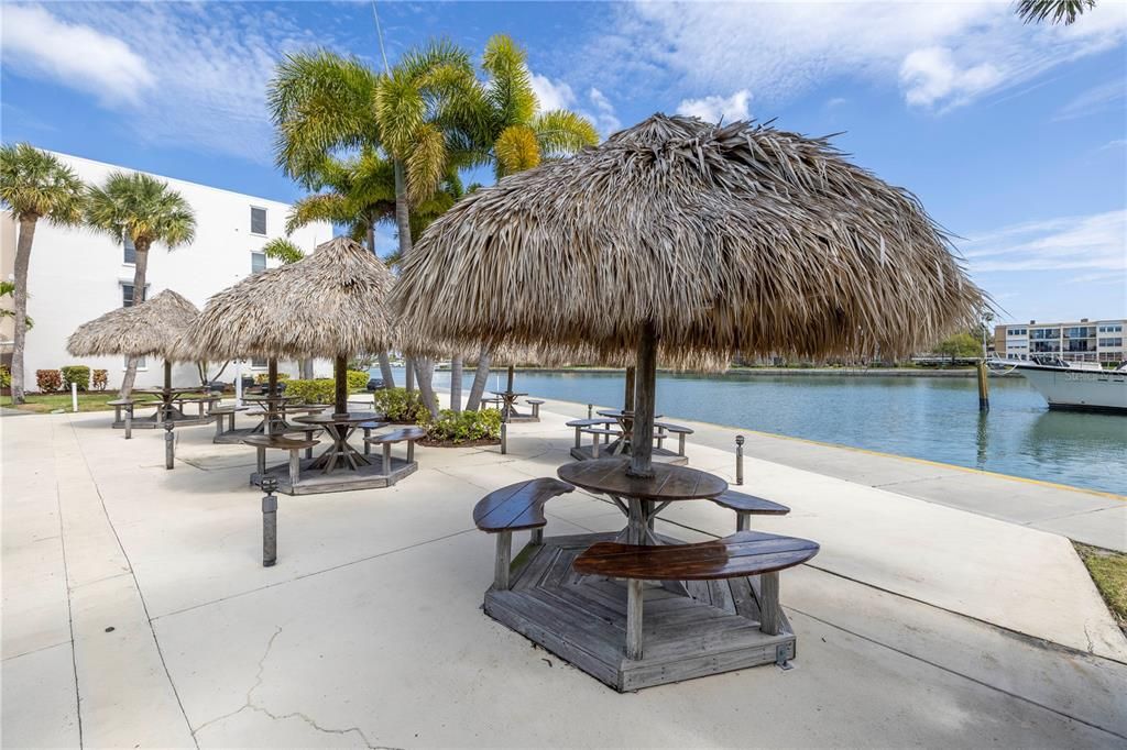 Activo con contrato: $155,000 (1 camas, 1 baños, 600 Pies cuadrados)