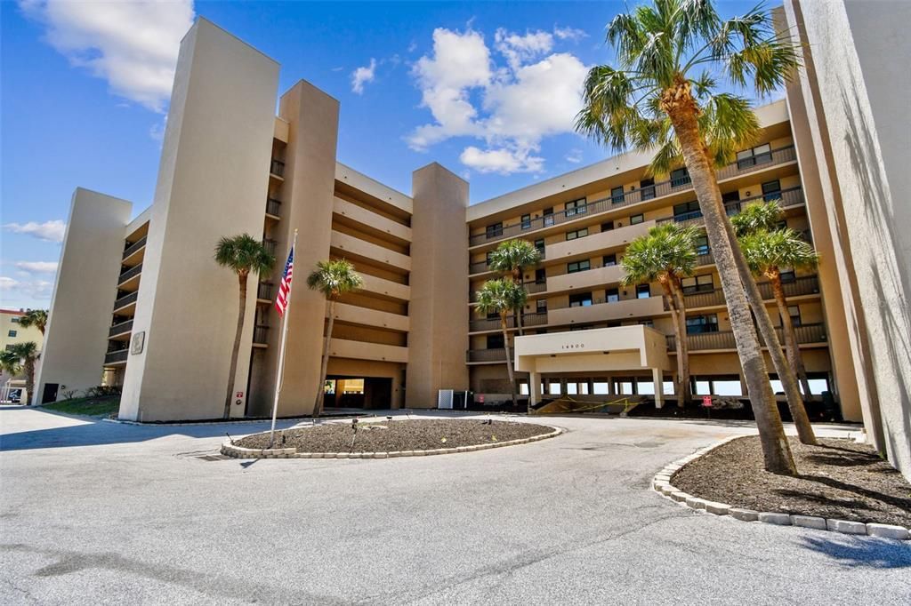 待售: $575,000 (2 贝兹, 2 浴室, 1100 平方英尺)