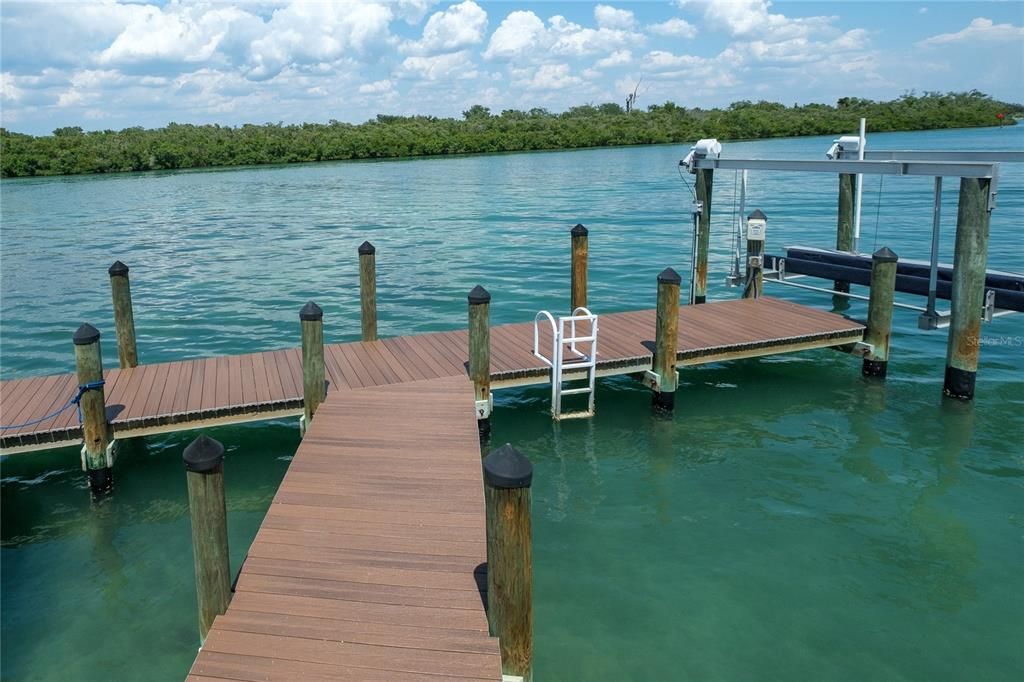 出租: $8,000 (3 贝兹, 2 浴室, 3284 平方英尺)