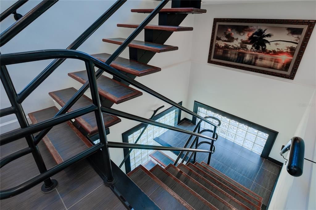 出租: $8,000 (3 贝兹, 2 浴室, 3284 平方英尺)