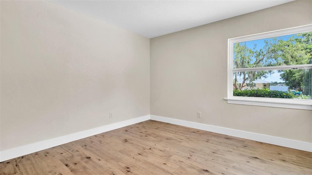 En Venta: $609,900 (4 camas, 3 baños, 2633 Pies cuadrados)