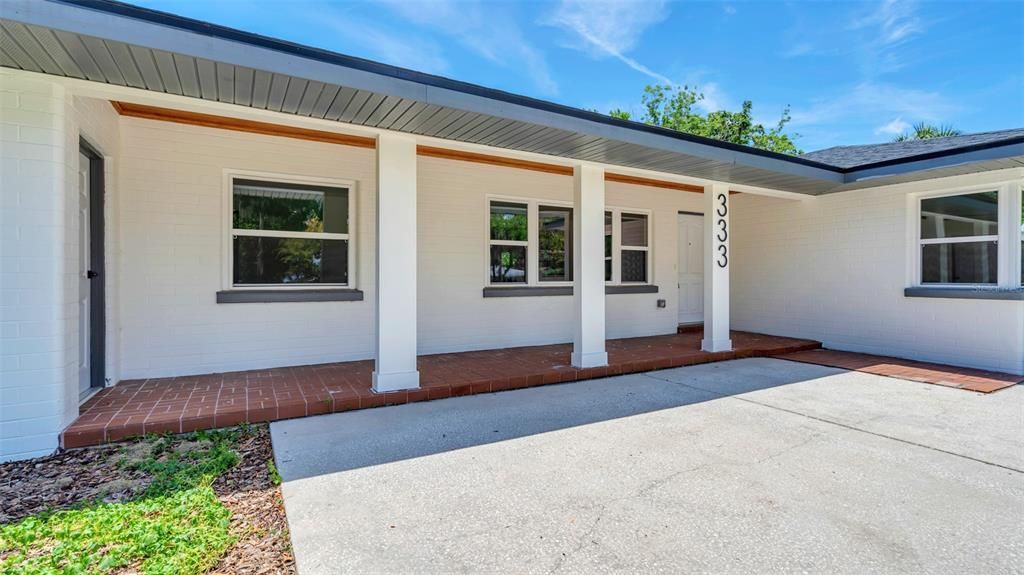 En Venta: $609,900 (4 camas, 3 baños, 2633 Pies cuadrados)