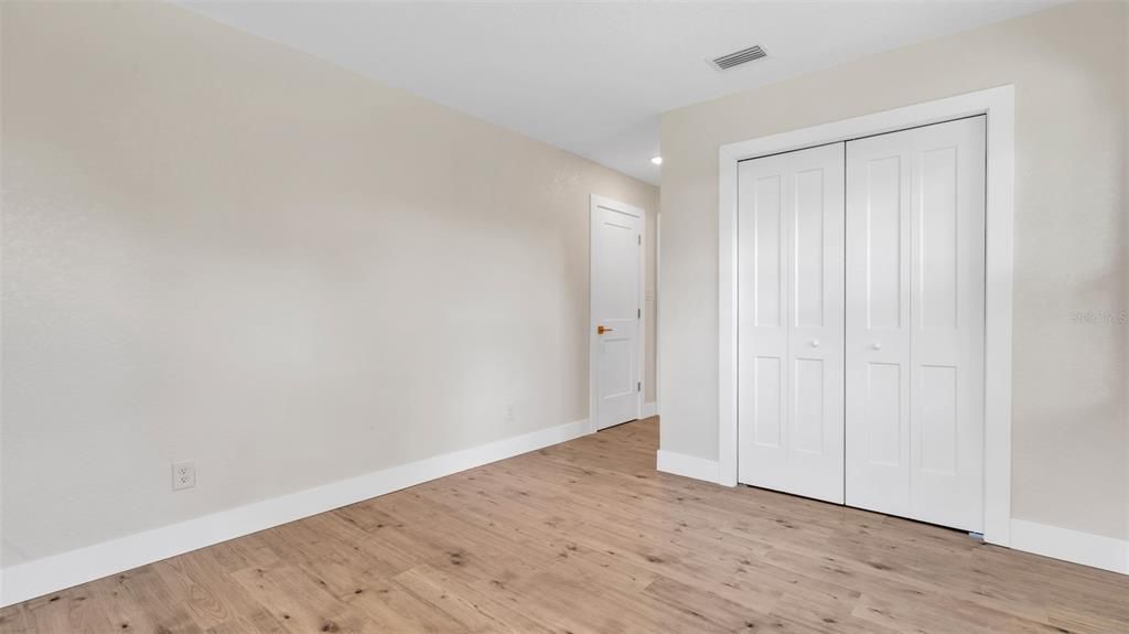 En Venta: $609,900 (4 camas, 3 baños, 2633 Pies cuadrados)