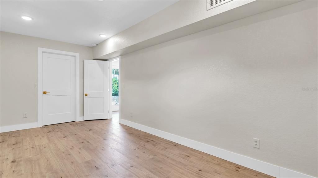 En Venta: $609,900 (4 camas, 3 baños, 2633 Pies cuadrados)