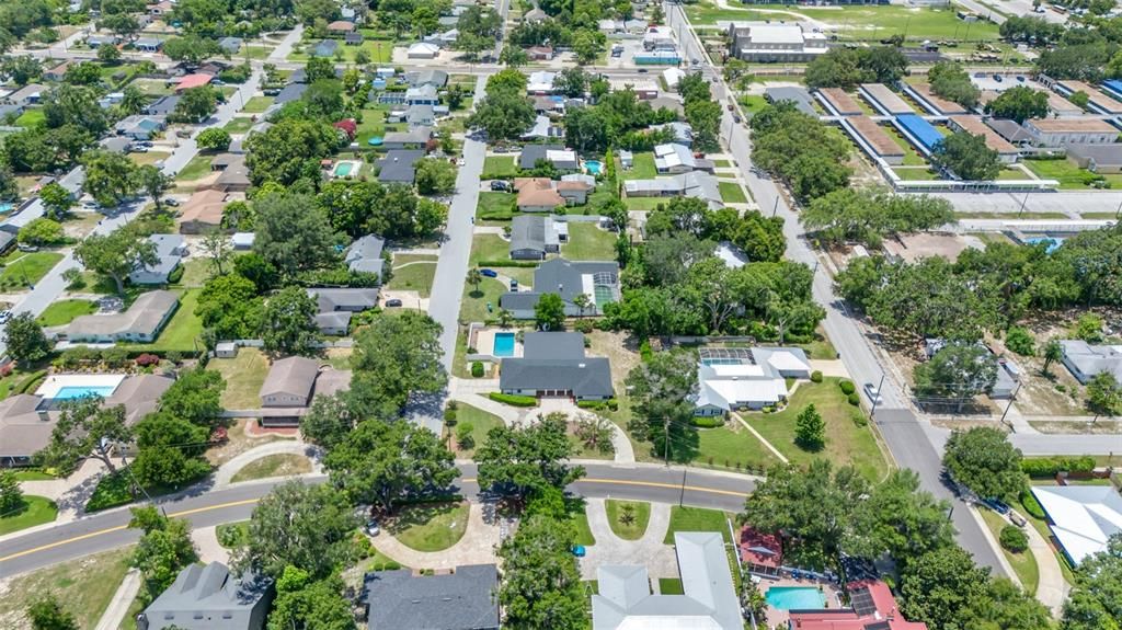 En Venta: $609,900 (4 camas, 3 baños, 2633 Pies cuadrados)