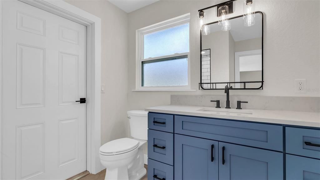 En Venta: $609,900 (4 camas, 3 baños, 2633 Pies cuadrados)