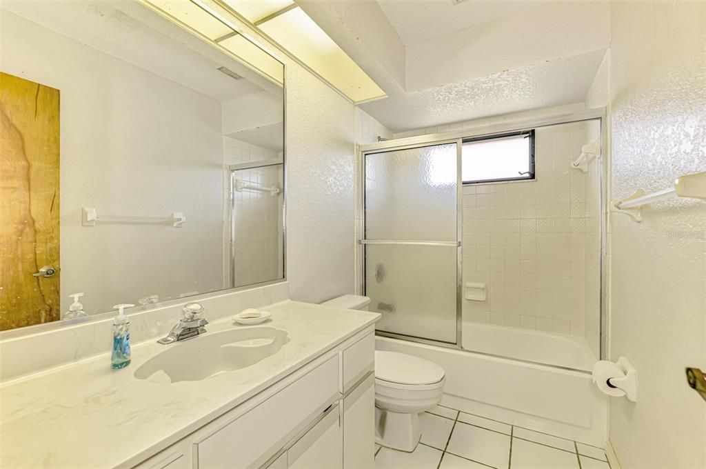 Active With Contract: $599,000 (4 beds, 3 baths, 2658 Square Feet)