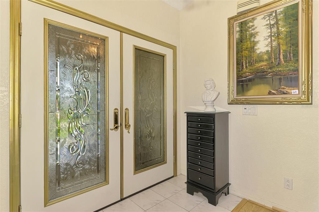 Active With Contract: $599,000 (4 beds, 3 baths, 2658 Square Feet)