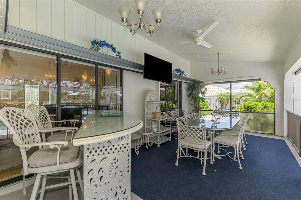 Active With Contract: $599,000 (4 beds, 3 baths, 2658 Square Feet)