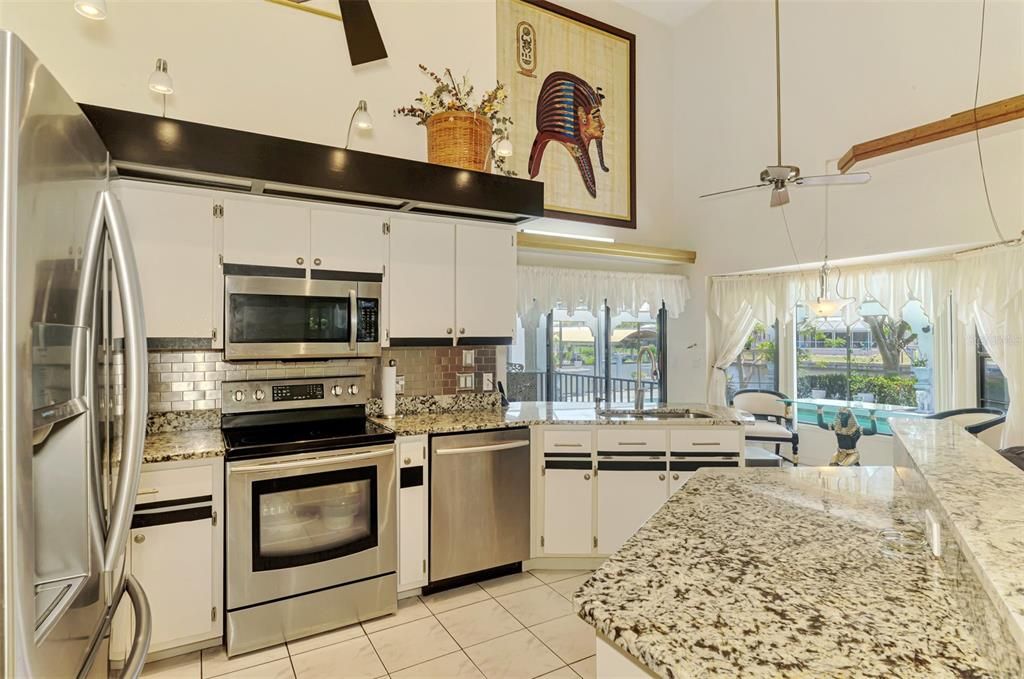 Active With Contract: $599,000 (4 beds, 3 baths, 2658 Square Feet)