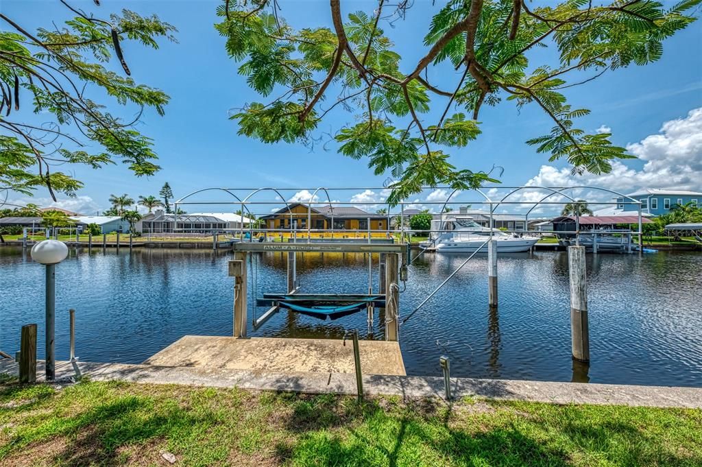 Active With Contract: $599,000 (4 beds, 3 baths, 2658 Square Feet)