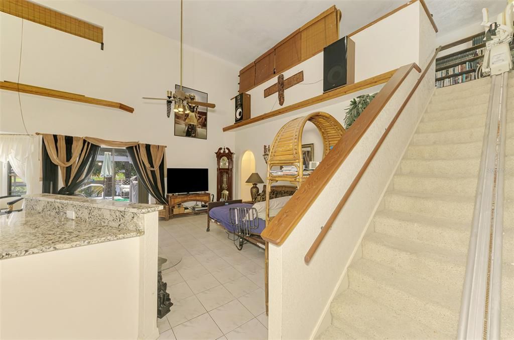 Active With Contract: $599,000 (4 beds, 3 baths, 2658 Square Feet)