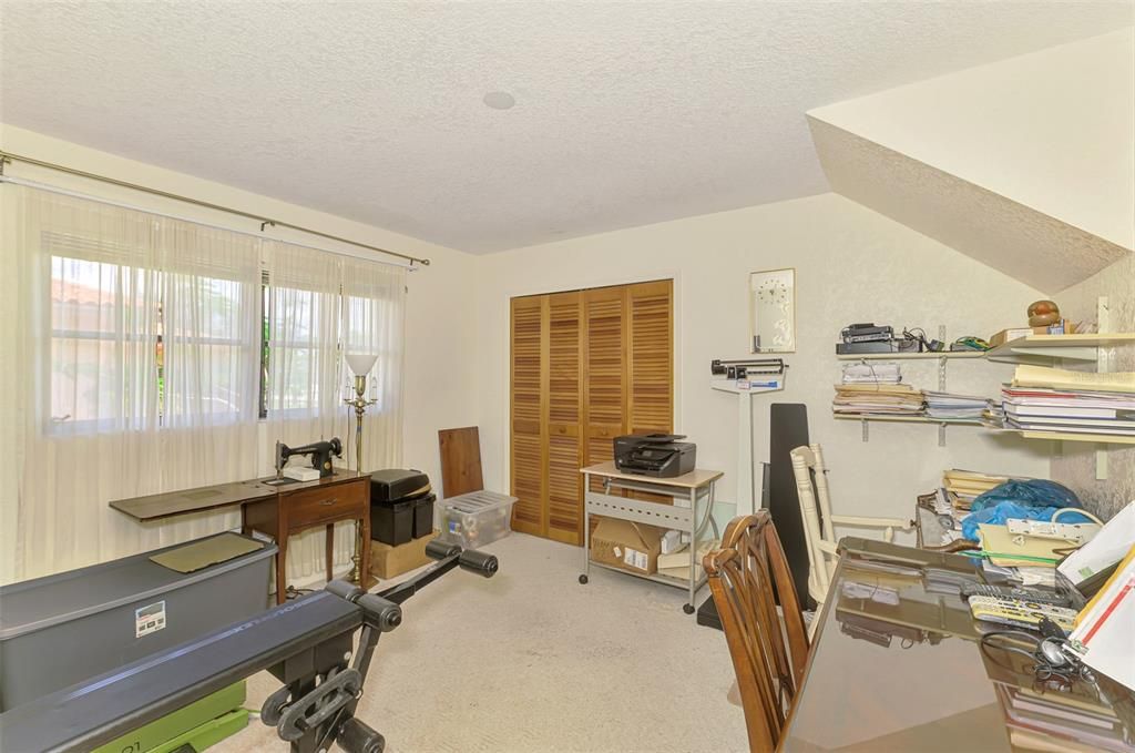 Active With Contract: $599,000 (4 beds, 3 baths, 2658 Square Feet)