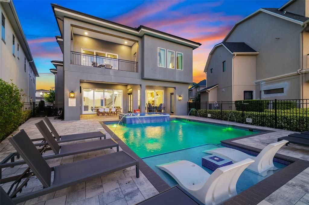 En Venta: $3,295,000 (10 camas, 9 baños, 7264 Pies cuadrados)