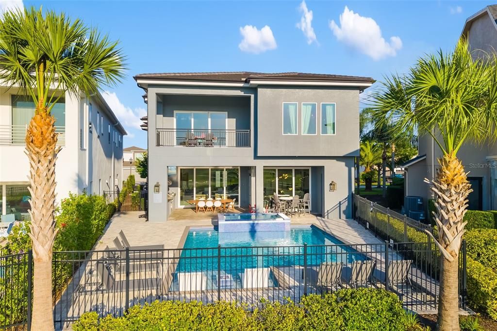 En Venta: $3,295,000 (10 camas, 9 baños, 7264 Pies cuadrados)