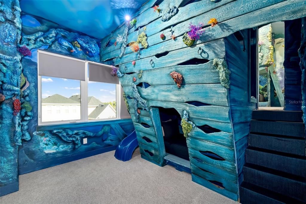 En Venta: $3,295,000 (10 camas, 9 baños, 7264 Pies cuadrados)