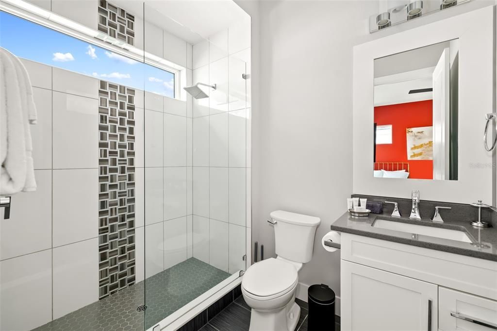 En Venta: $3,295,000 (10 camas, 9 baños, 7264 Pies cuadrados)