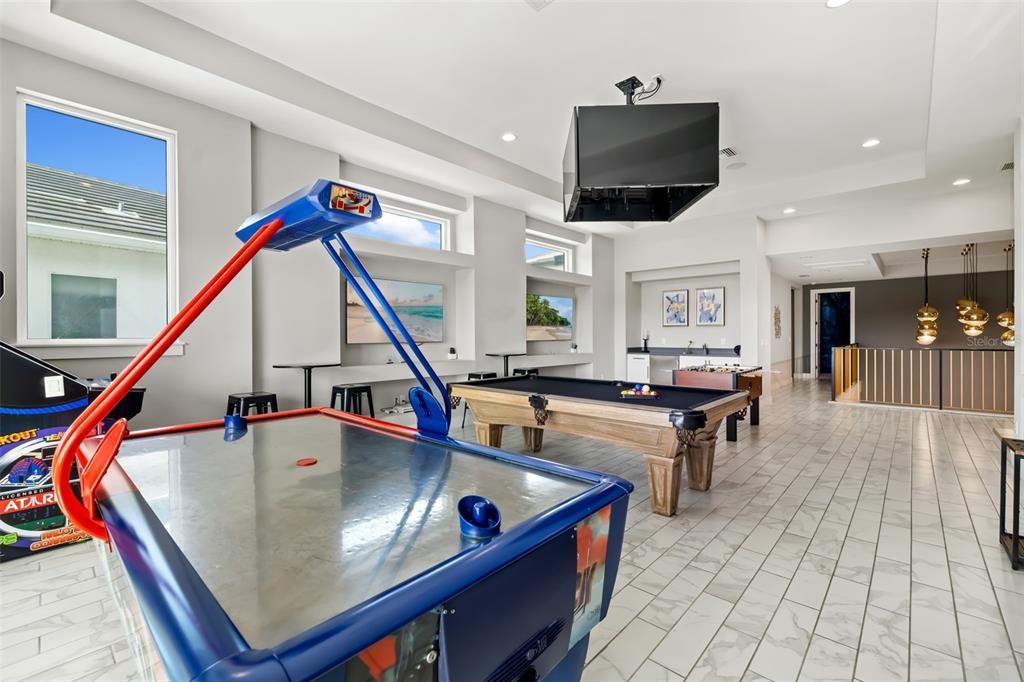 En Venta: $3,295,000 (10 camas, 9 baños, 7264 Pies cuadrados)