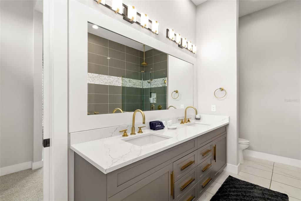 En Venta: $3,295,000 (10 camas, 9 baños, 7264 Pies cuadrados)