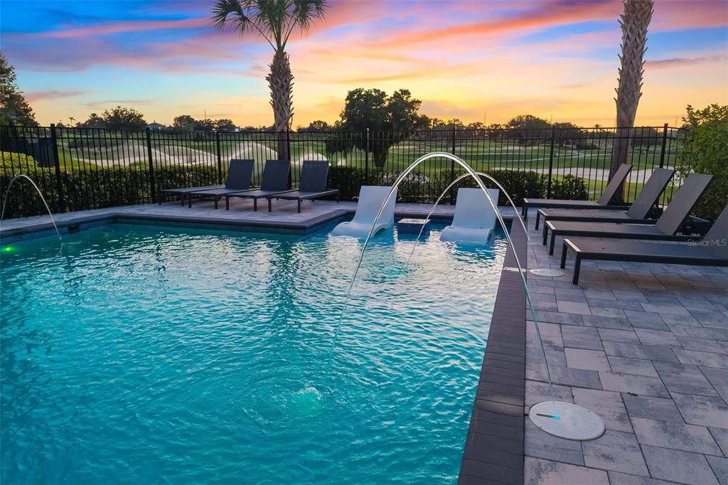 En Venta: $3,295,000 (10 camas, 9 baños, 7264 Pies cuadrados)