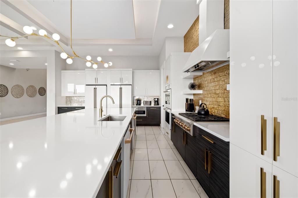 En Venta: $3,295,000 (10 camas, 9 baños, 7264 Pies cuadrados)