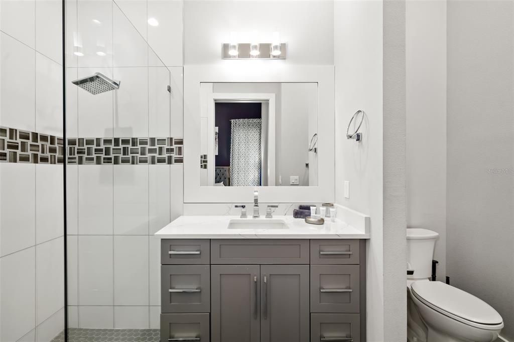 En Venta: $3,295,000 (10 camas, 9 baños, 7264 Pies cuadrados)