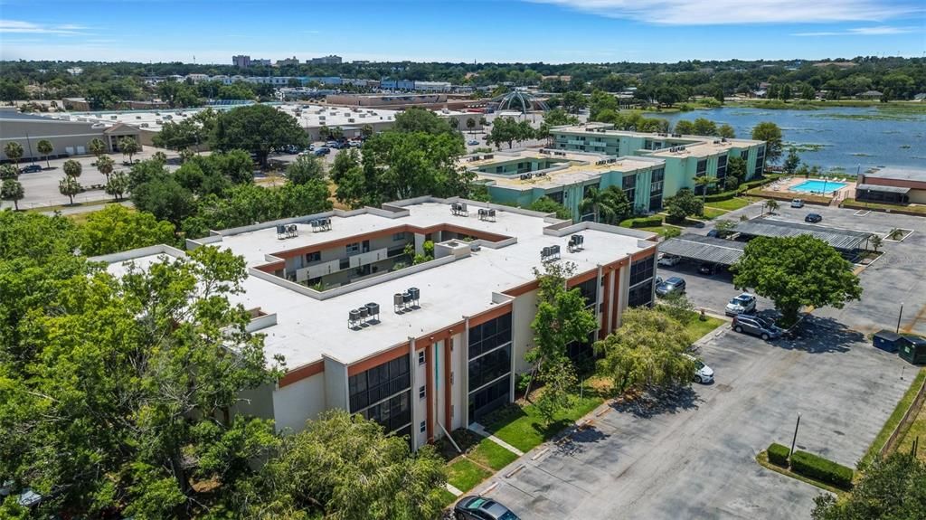 待售: $145,000 (2 贝兹, 2 浴室, 928 平方英尺)