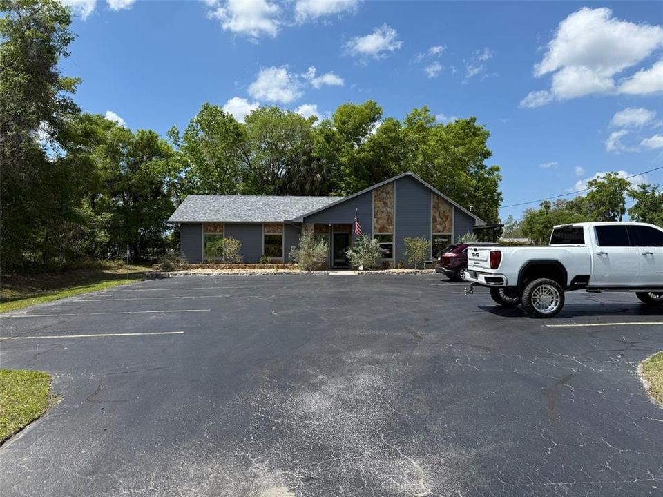 For Sale: $449,900 (0 beds, 0 baths, 1777 Square Feet)