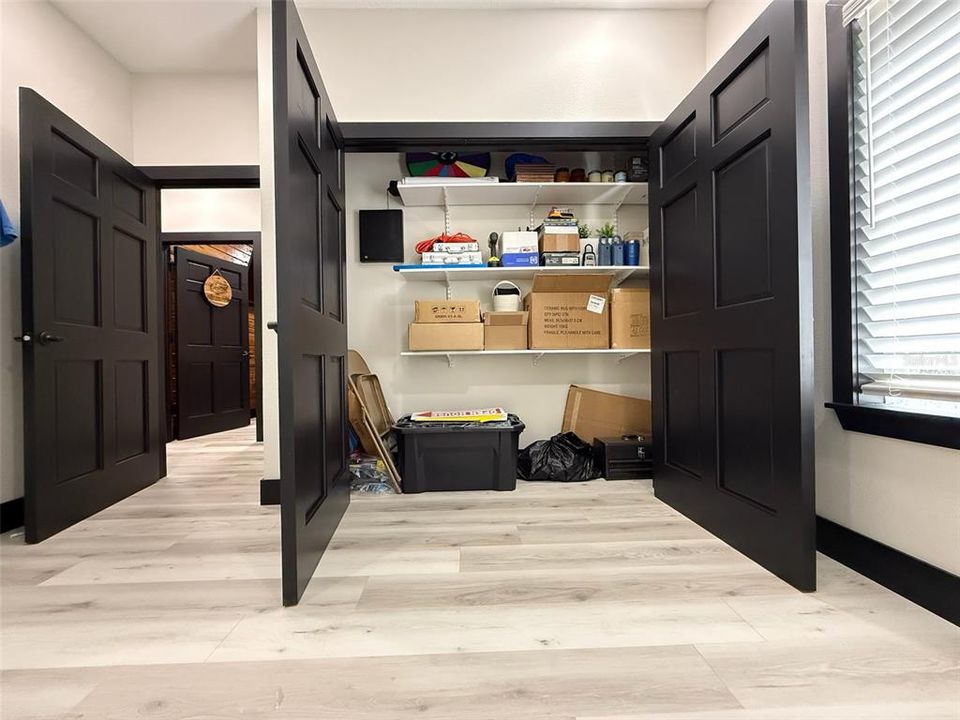 For Sale: $449,900 (0 beds, 0 baths, 1777 Square Feet)