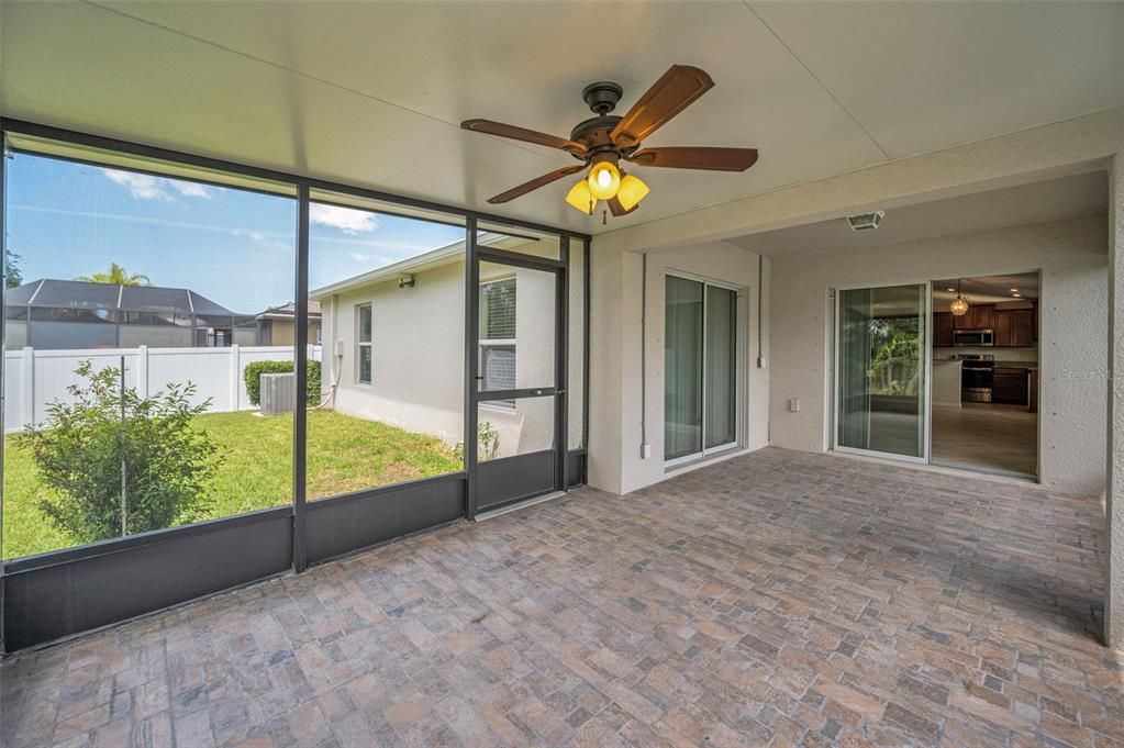 For Sale: $339,900 (3 beds, 2 baths, 2053 Square Feet)