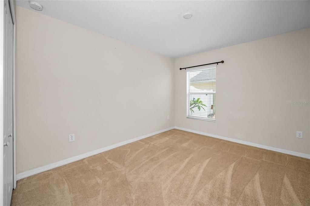 For Sale: $339,900 (3 beds, 2 baths, 2053 Square Feet)