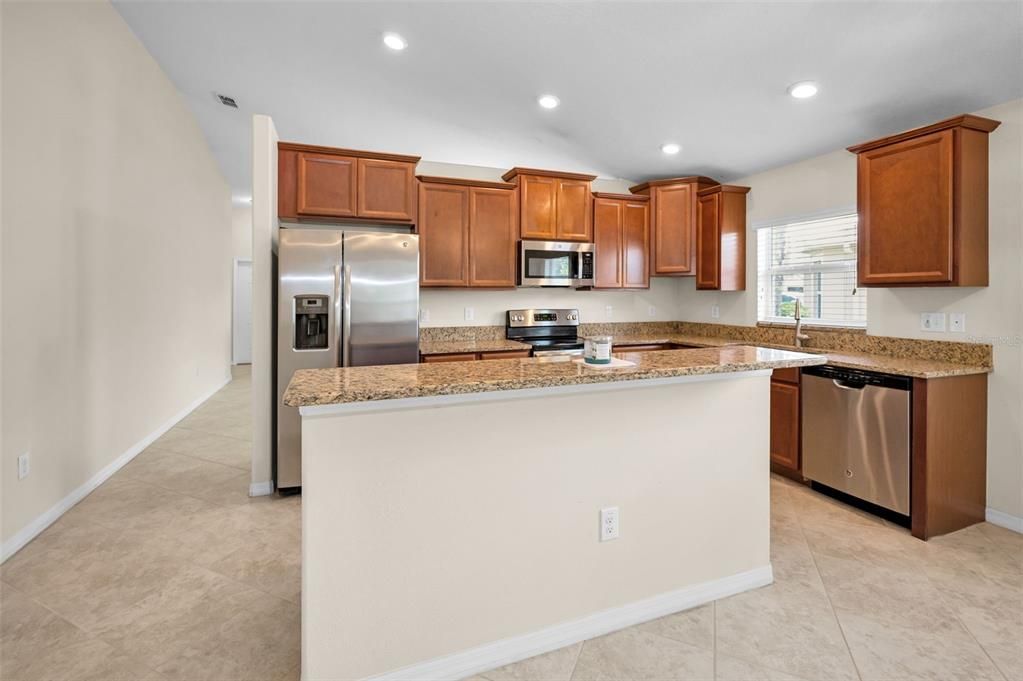 For Sale: $339,900 (3 beds, 2 baths, 2053 Square Feet)