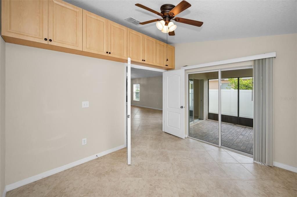 For Sale: $339,900 (3 beds, 2 baths, 2053 Square Feet)