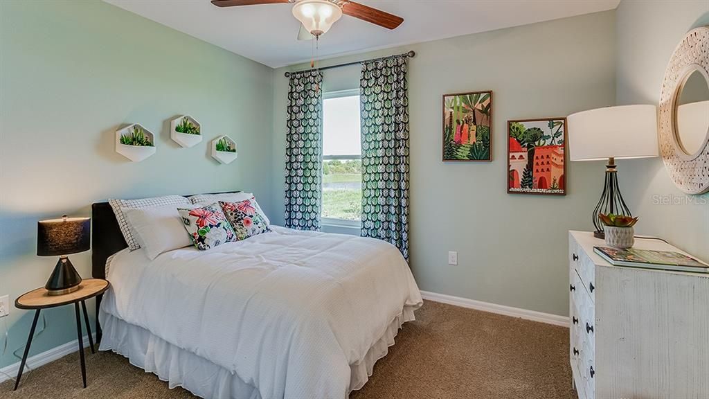 For Sale: $391,990 (5 beds, 3 baths, 2605 Square Feet)