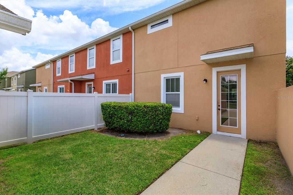 Active With Contract: $379,900 (4 beds, 3 baths, 1515 Square Feet)