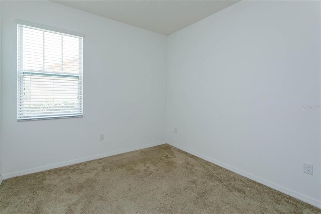 Active With Contract: $379,900 (4 beds, 3 baths, 1515 Square Feet)