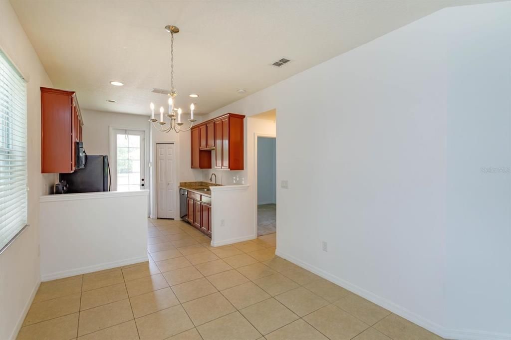 Active With Contract: $379,900 (4 beds, 3 baths, 1515 Square Feet)