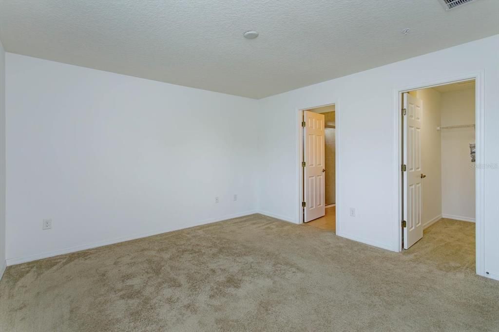 Active With Contract: $379,900 (4 beds, 3 baths, 1515 Square Feet)