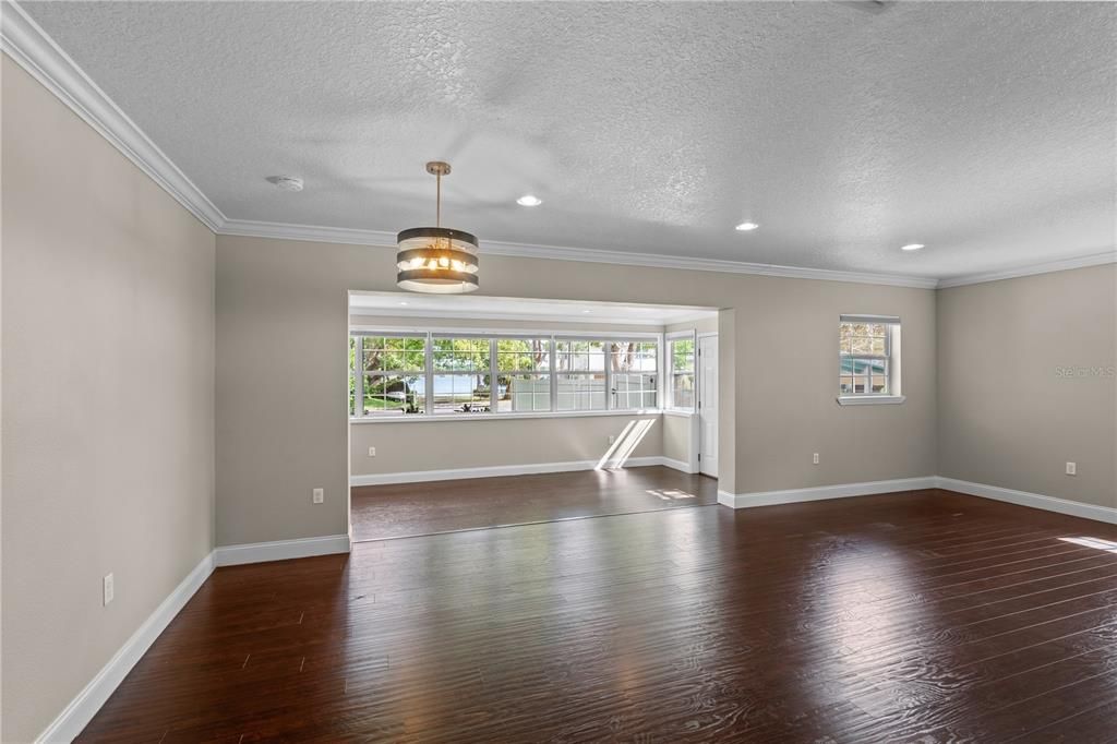 For Sale: $420,000 (4 beds, 2 baths, 2040 Square Feet)