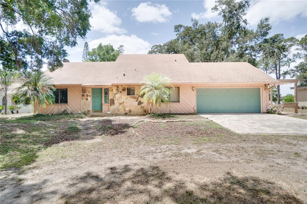 Recently Sold: $999,500 (3 beds, 2 baths, 1702 Square Feet)